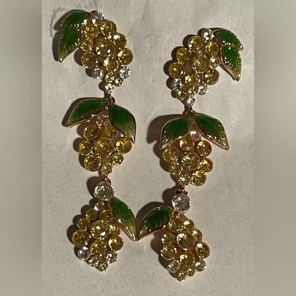 Bomb Party Market Fresh Grapes Dangle Earrings - Picture 11 of 11
